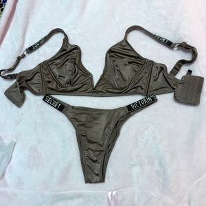 Victoria’s Secret’s bra and panty set